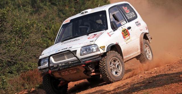 Offroad Şampiyonu Memi-Pertev Ekibi