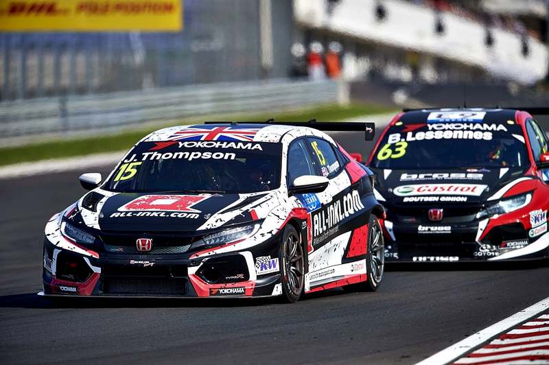 Honda Civic Type R TCR Birincilik Hedefiyle Nürburgring Pistin’de