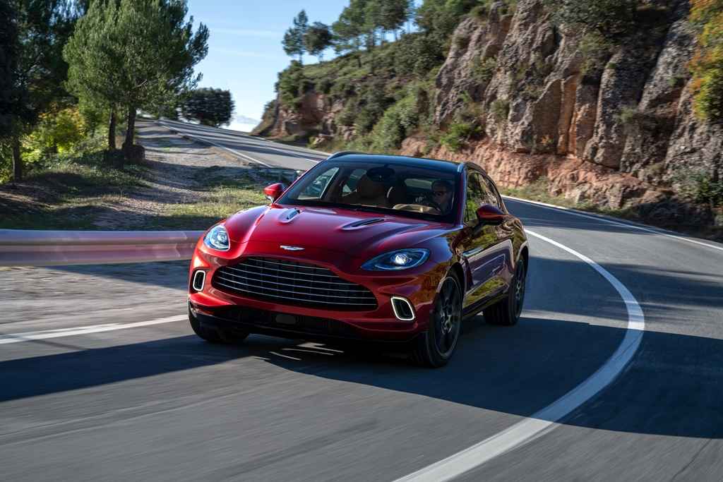 Aston Martin’den SUV Atağı