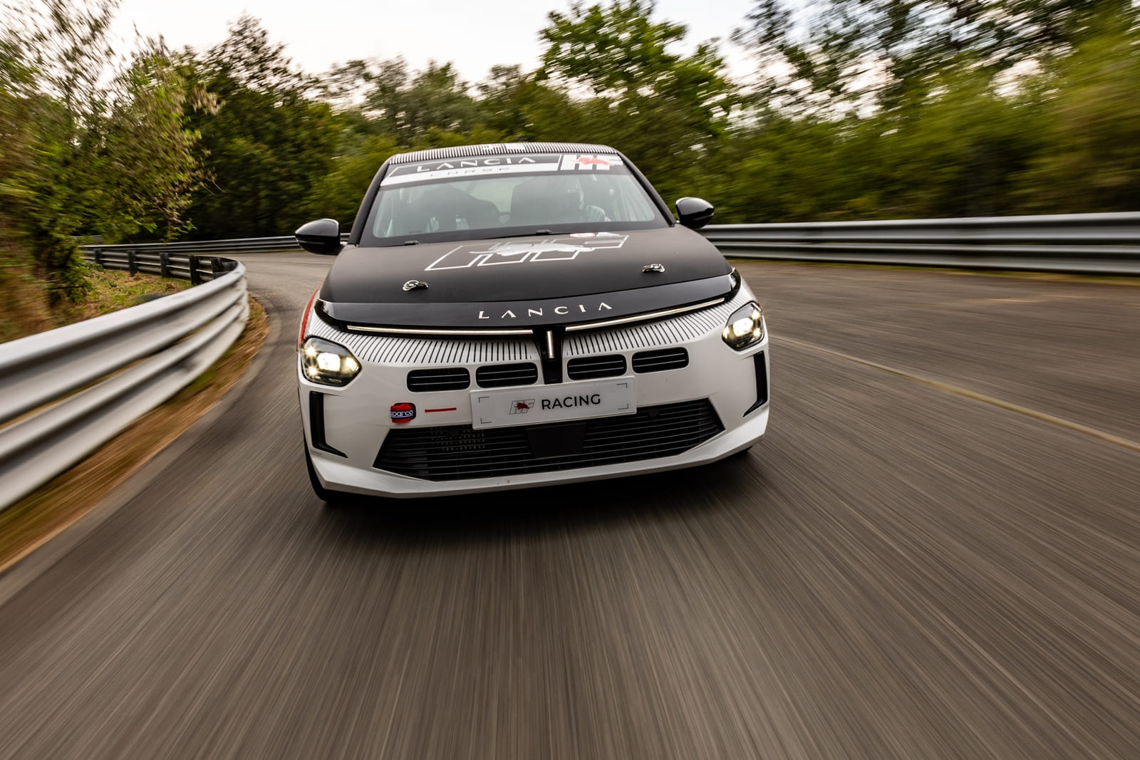 Lancia Ypsilon HF Racing: Ralli Keyfi Artık Daha Erişilebilir!