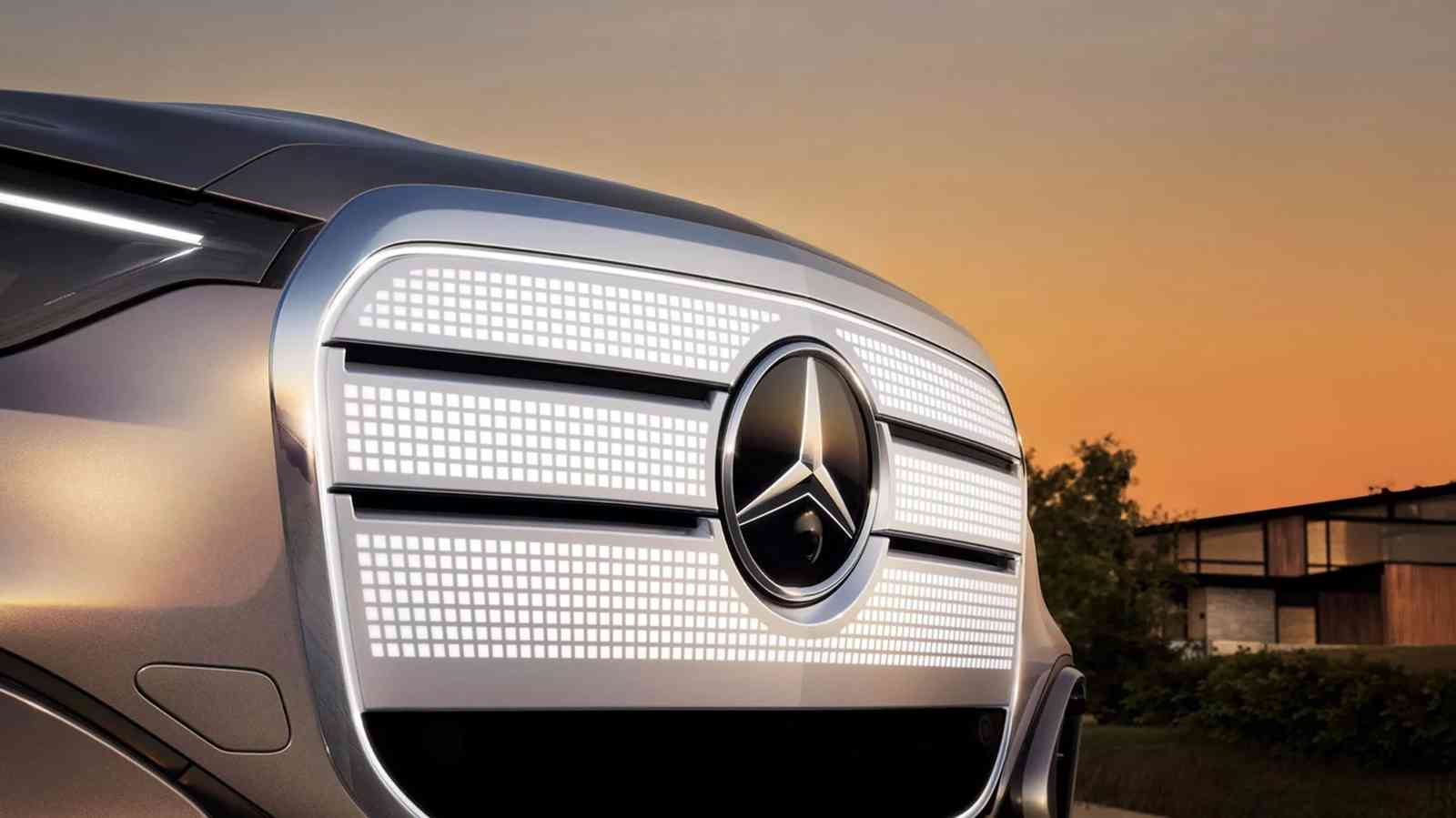 Mercedes’in En Dramatik Elektriklisi Ortaya Çıktı: Yeni GLC SUV Sahneye Çıkıyor