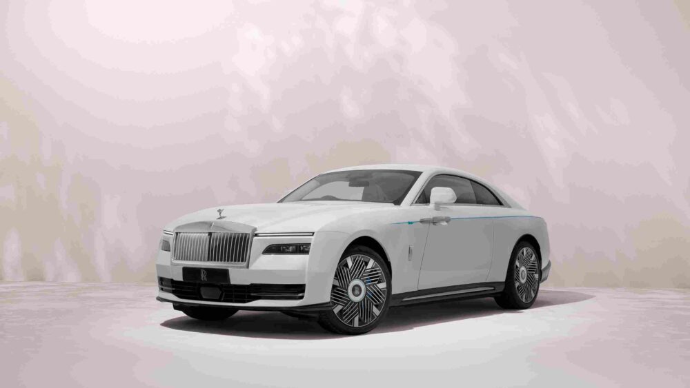 Rolls-Royce Spectre Inspired by Primavera: Baharın Zarafetini Geleceğe Taşıyor
