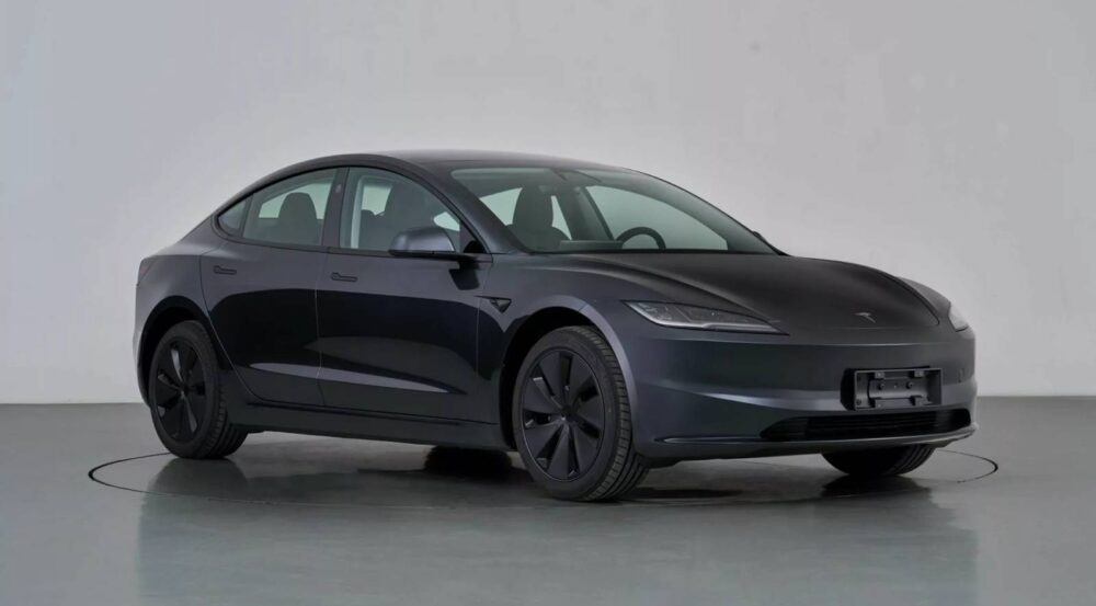Çin’e Özel Tesla Model 3 Long Range Tanıtıldı