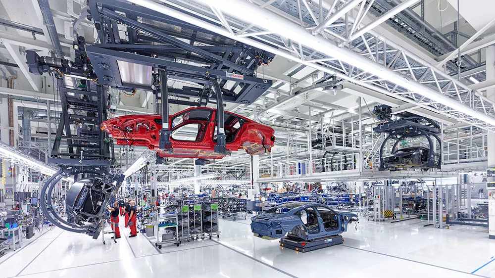 Ford Almanya’da 1.000 kişiyi işten çıkarıyor