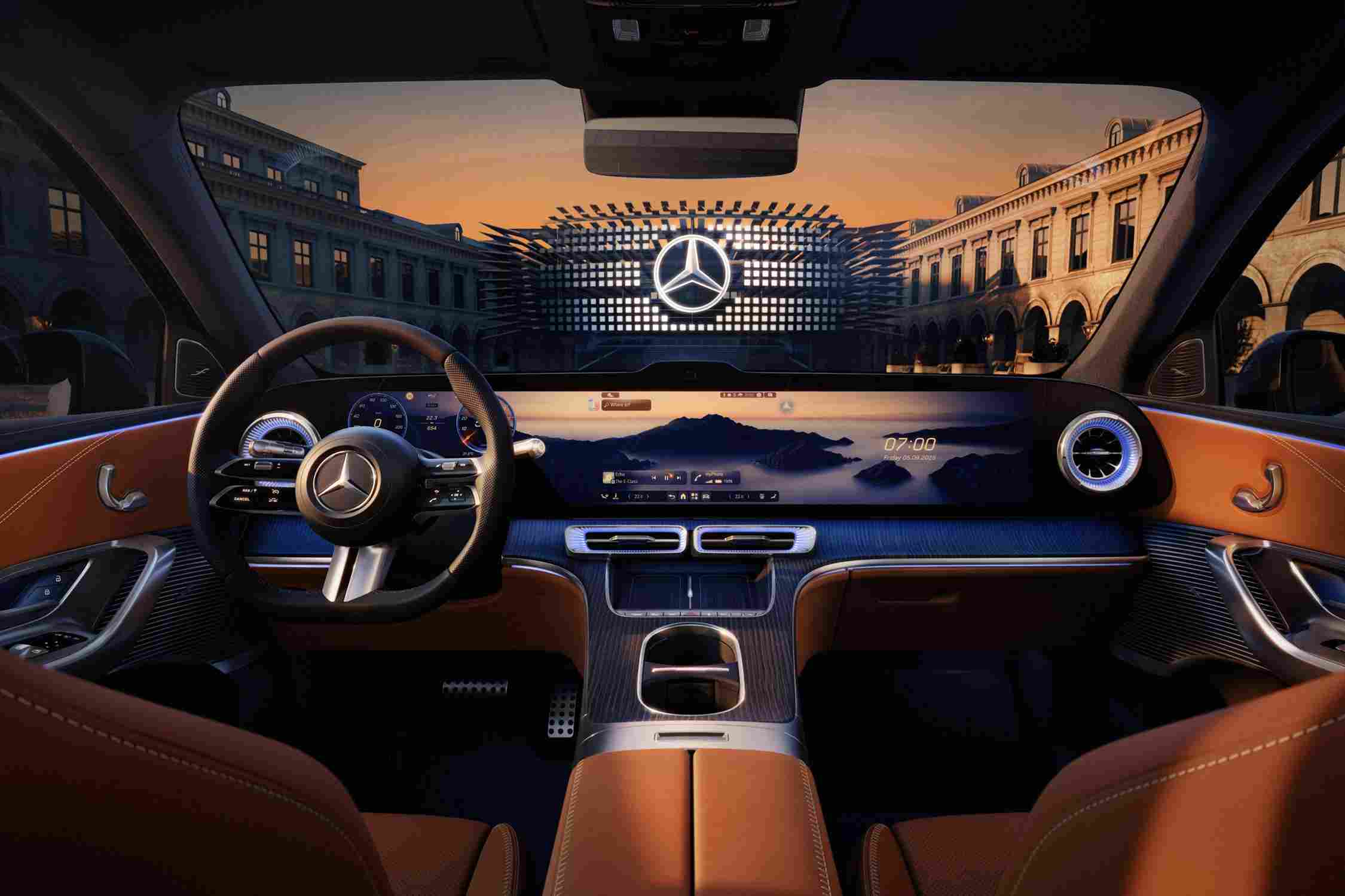 Mercedes-Benz GLC EV: 39.1 İnç Hyperscreen ile Elektrikli SUV Çağında Yeni Dönem