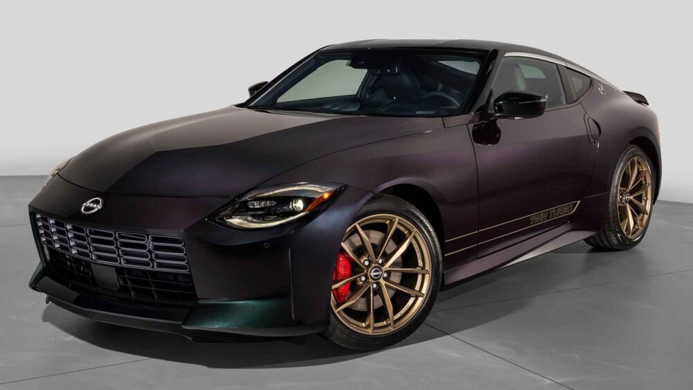 Nissan Z Heritage Edition: 300ZX Ruhunu 2026’ya Taşıyor