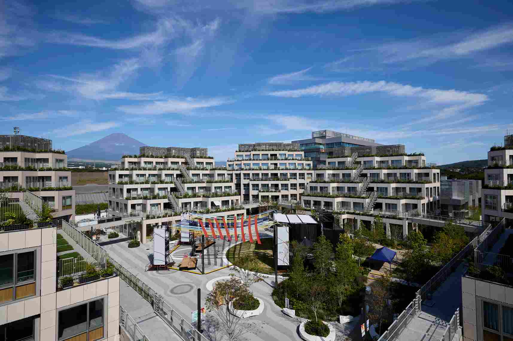 Toyota Woven City Resmen Açıldı: Araç ve Teknolojilerin Test Edileceği Geleceğin Şehri