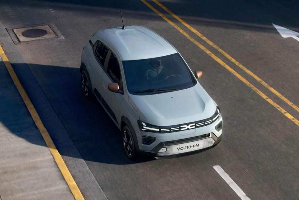 Dacia Spring 2025: 100 HP’ye Kadar Güç, Hâlâ En Ucuz Elektrikli!