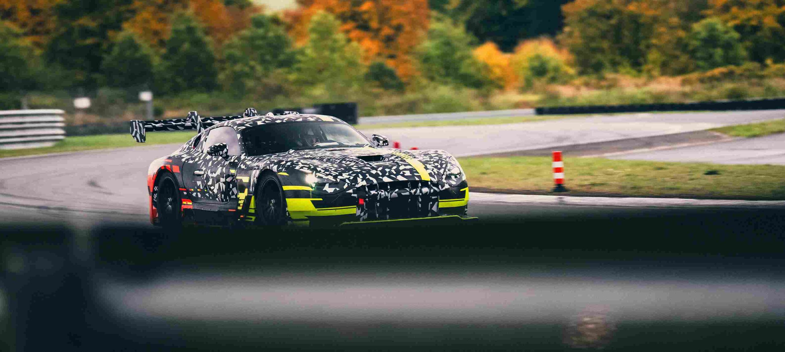 Mercedes-AMG “Track Sport” Konsept Yeni Benchmark Peşinde: İlk Test Tamamlandı