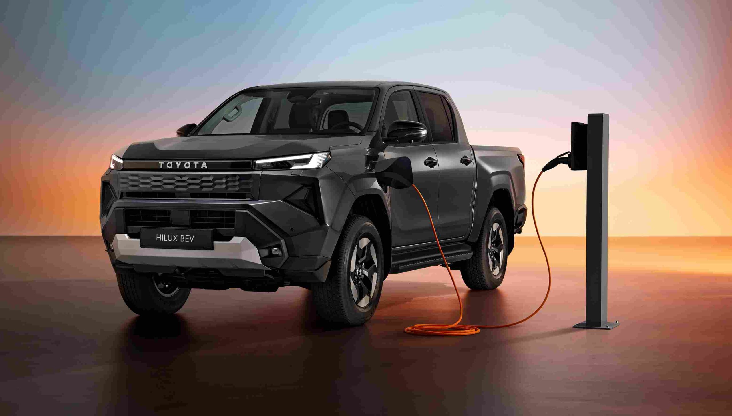 Yeni Toyota Hilux: Efsane Pick-up İlk Kez Tamamen Elektrikli Oluyor